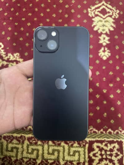 Apple iPhone 13