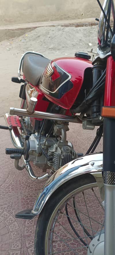 Honda CD 70