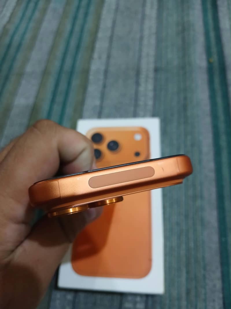 Apple iPhone 17 Pro 2