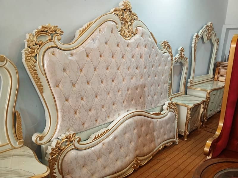 Complete Set Bed dressing Sofa Almari 0
