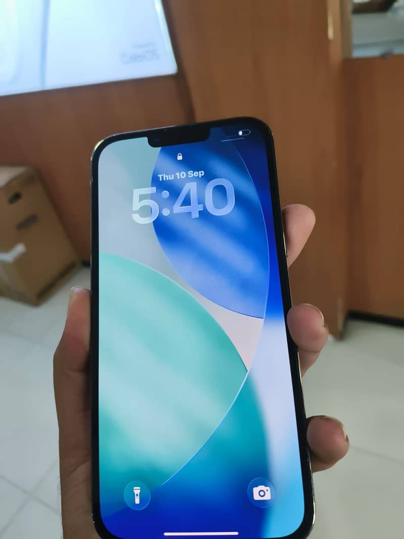 Apple iPhone 13 Pro Max 3