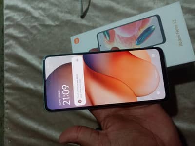 Xiaomi Redmi Note 12 Ram 8+5 or memory 128
