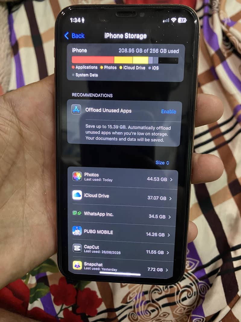 Apple iPhone XS 5