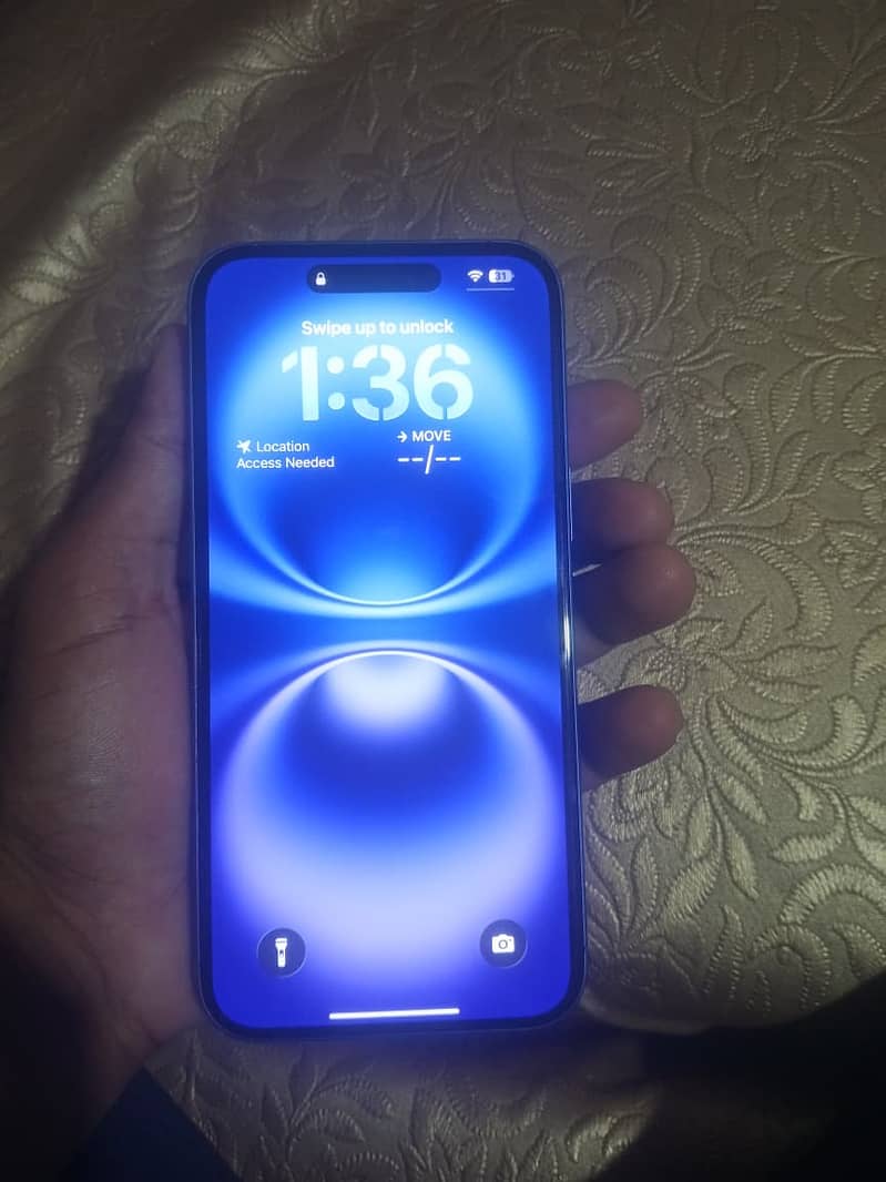 Apple iPhone 16 Plus 3