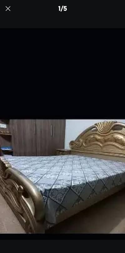 Double Bed  Set Deco Paint for sale in good condition
