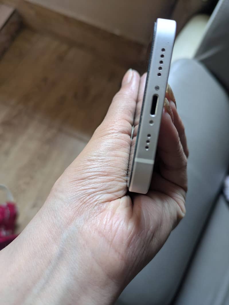 Apple iPhone 12 2