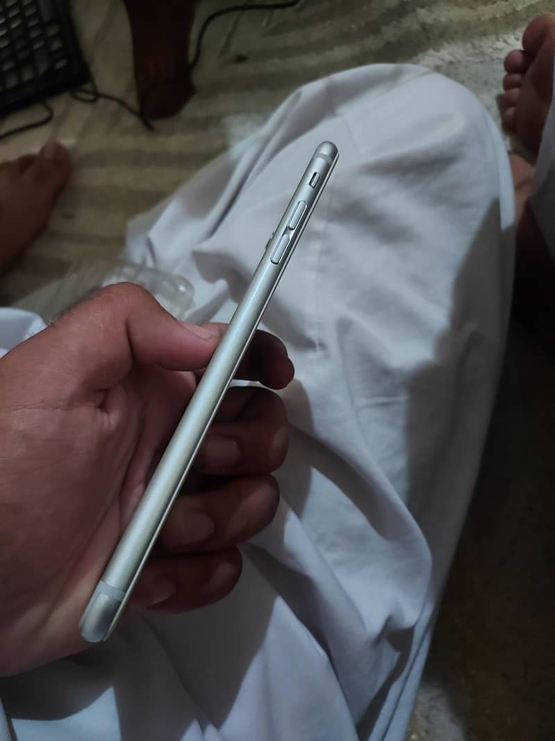 Apple iPhone 6S Plus 6