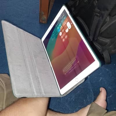 Apple iPad air 3