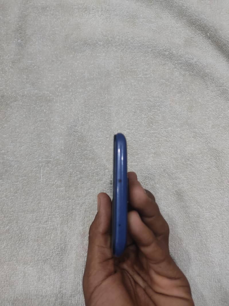 Xiaomi Redmi Note 9 3