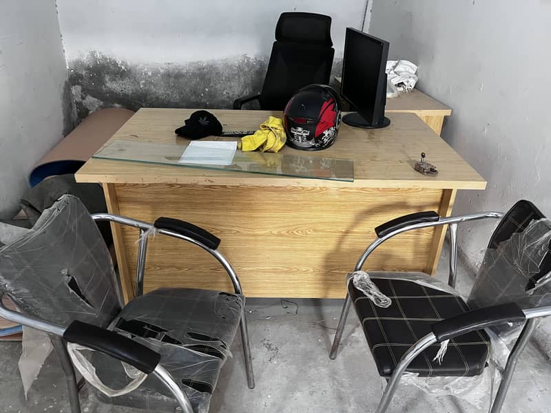 Front table and side table 0