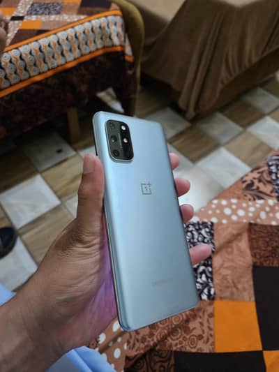 One Plus 8t 12/256