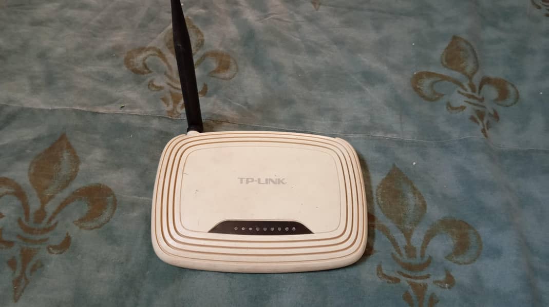 TP-LINK Router 0
