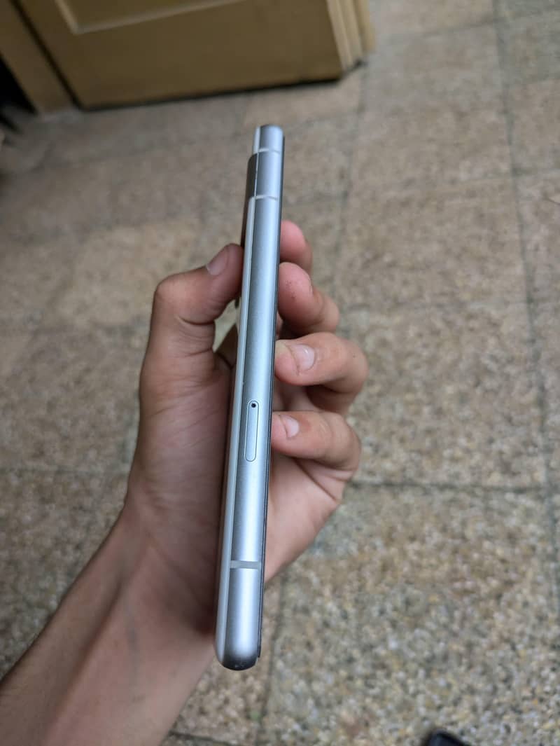 Google Pixel 7a 4