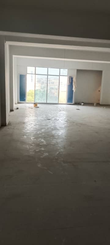 Factory For Rent 17