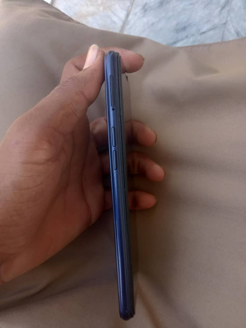 OPPO A3s 1