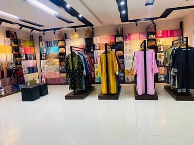6 Marla Commercial Building for Sale in Bahria Town 1,470 Sq Ft