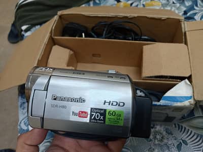 Panasonic SDR-H80 | 60GB Built-in HDD & 70x Optical Zoom