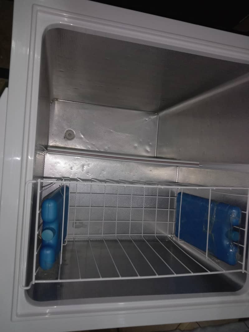 Dawlance Deep Freezer 5
