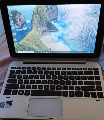 Haier Y11B — Detachable Laptop