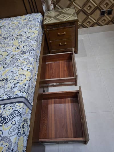 Single Bed with Diamond Spring Mattress and Side Table
