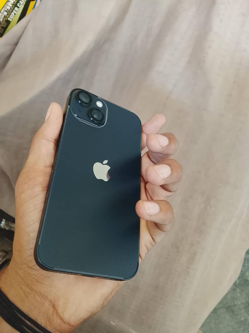 Apple iPhone 13 0