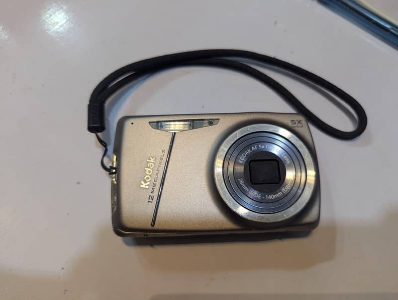 Digital Camera Kodak | CCD sensor retro 9