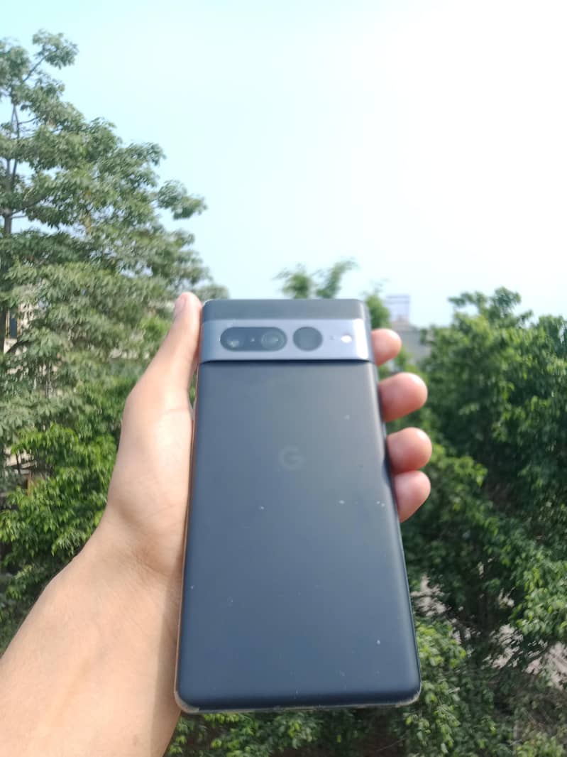 Google Pixel 7 Pro 2