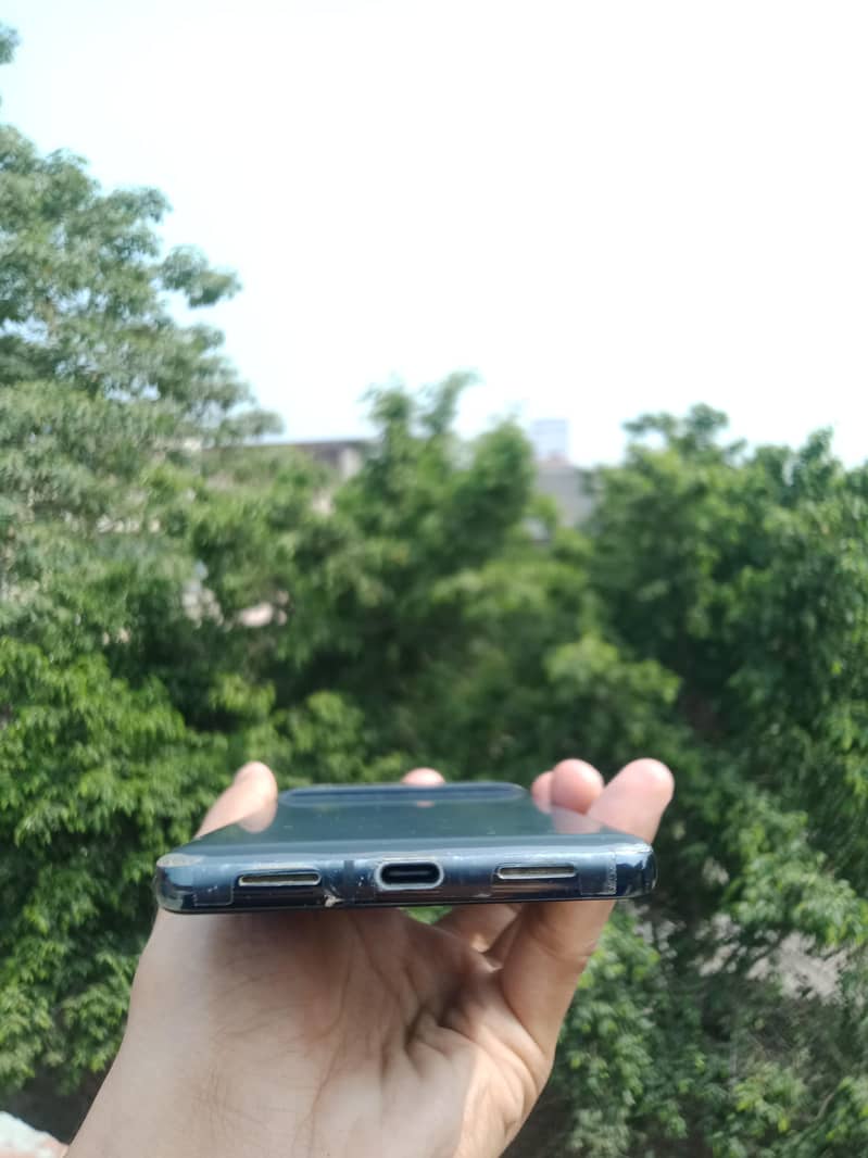 Google Pixel 7 Pro 9
