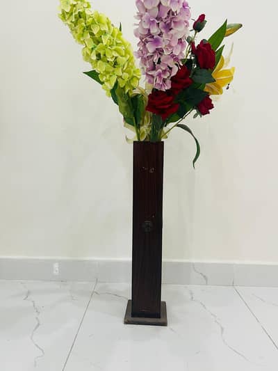 Artificial Flowers With Stand
