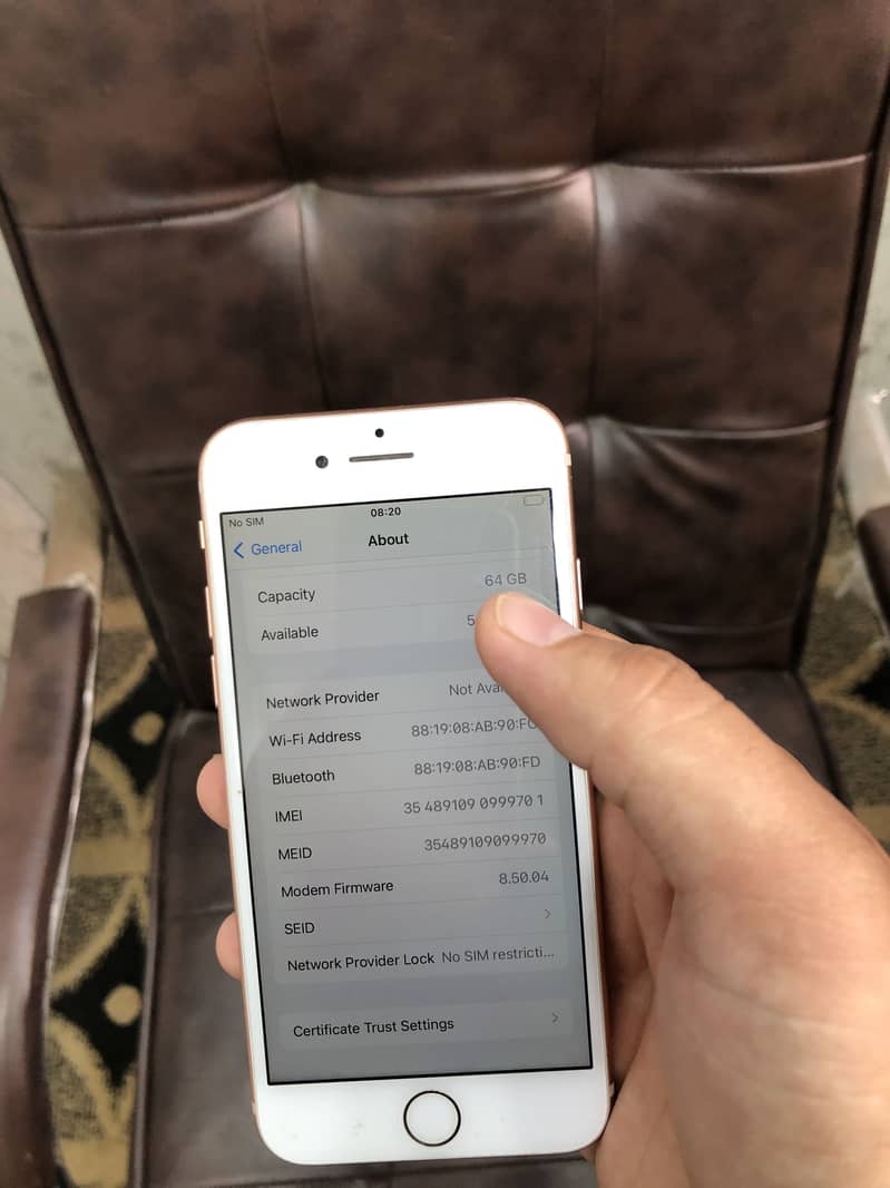 Apple iPhone 8 6