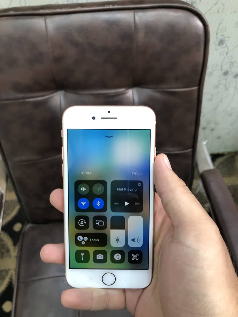 Apple iPhone 8 7
