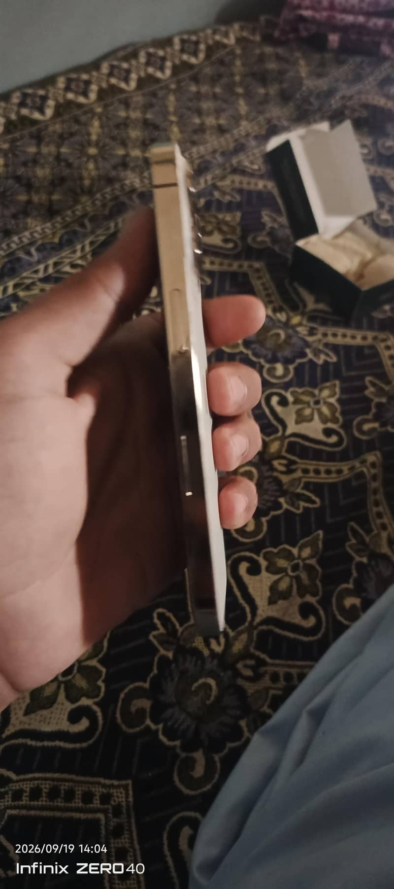 Apple iPhone 13 Pro 1