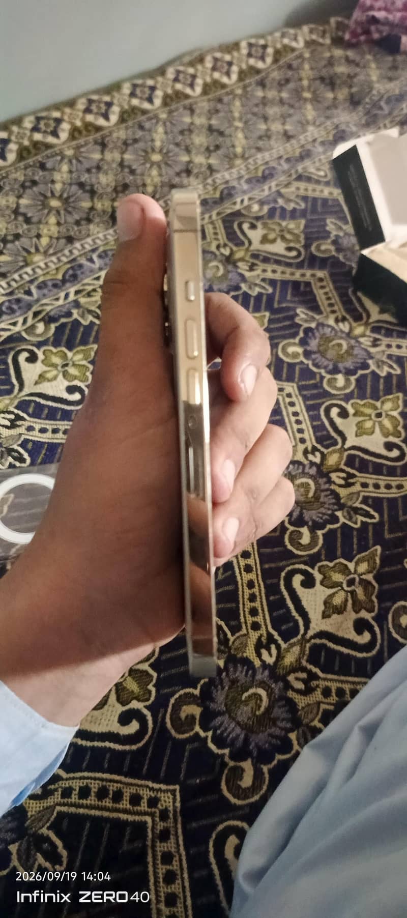 Apple iPhone 13 Pro 4