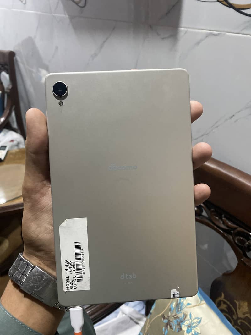 Docomo tablet 3