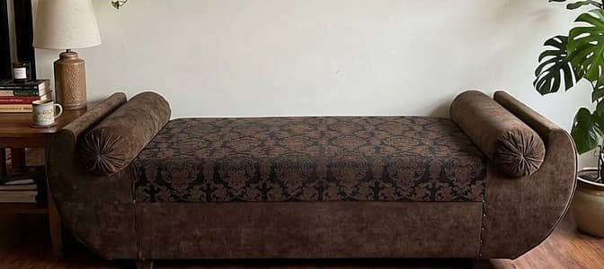brown dewan