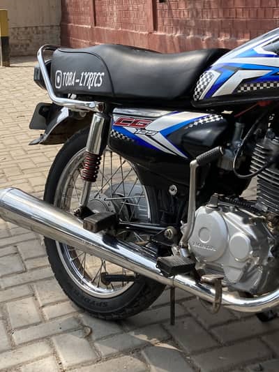 Honda CG 125 2010 Model