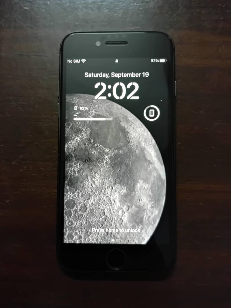 Apple iPhone 8 1