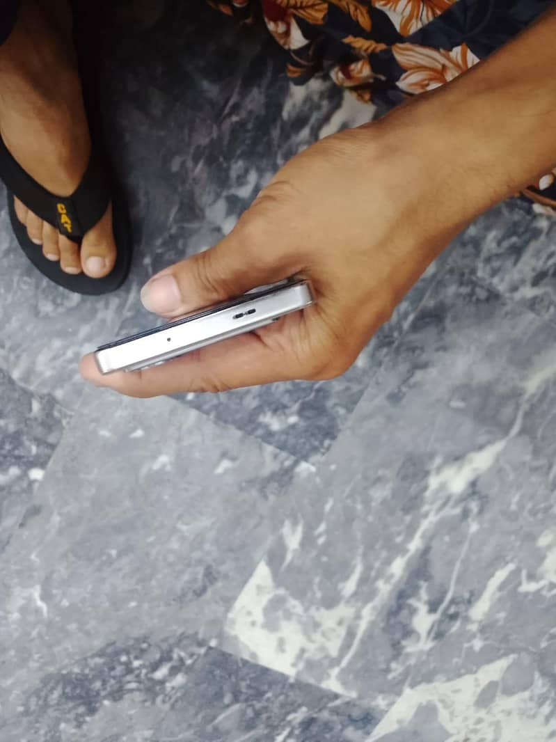 Infinix Note 40 2