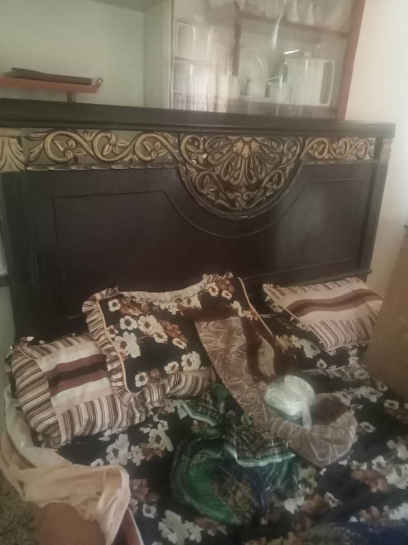 bed 2 side table dressing 0