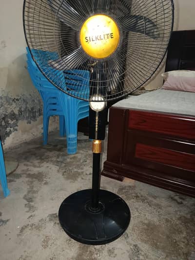 Chargeable Electric Fan