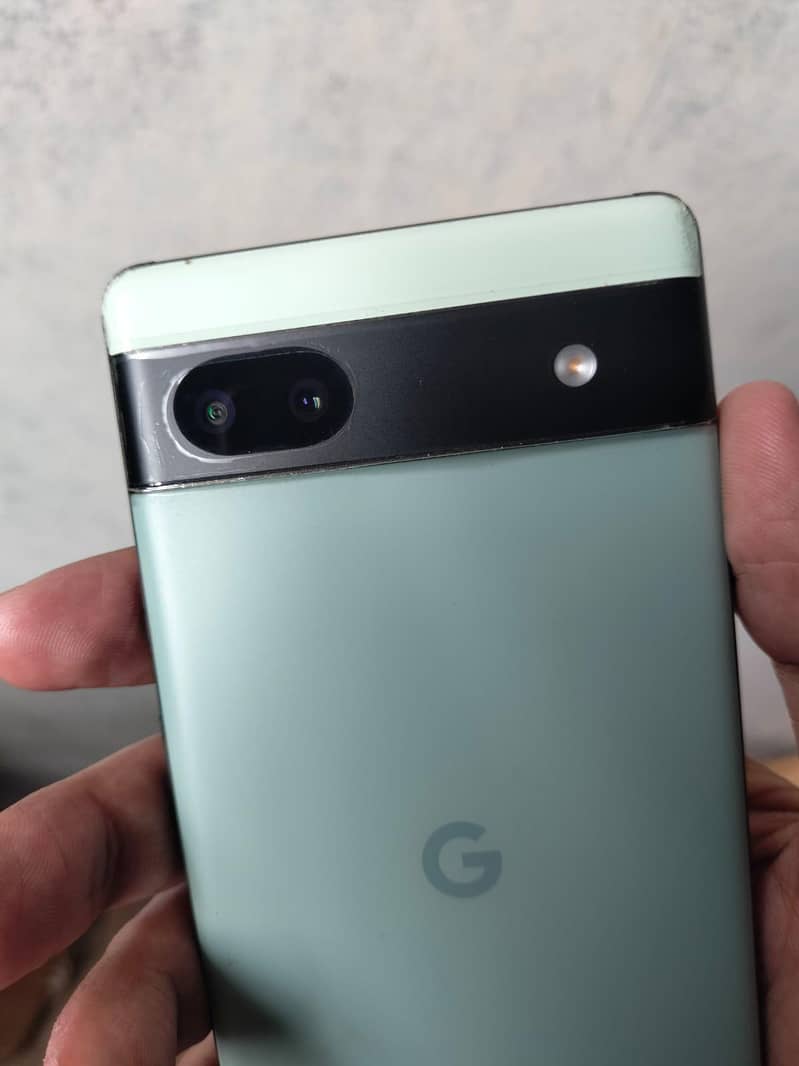 Google Pixel 6a 1