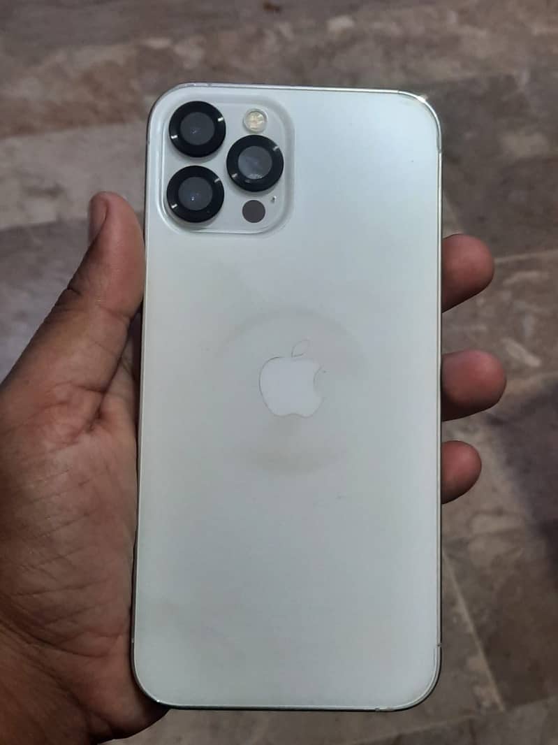 Apple iPhone 12 Pro Max 7