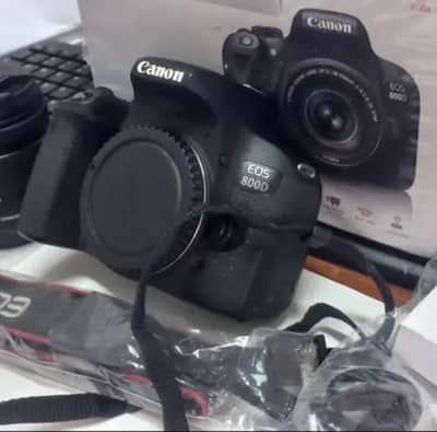 Canon 800D