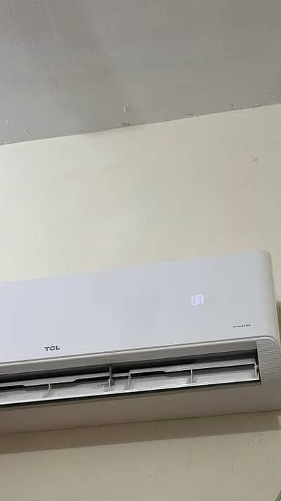 100 % SEALED TCL T3 PRO 2 HOT & COLD 1 TON