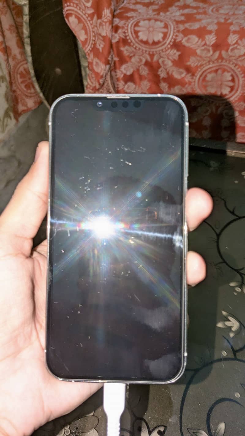 iPhone 13 Pro 2