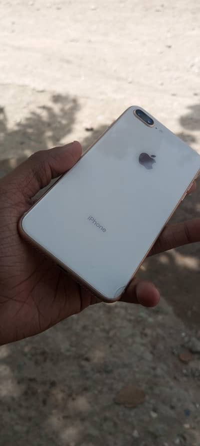 Apple iPhone 8 Plus