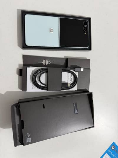 Samsung Mobile Z Flip 7