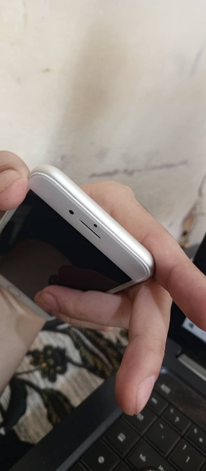 Apple iPhone 7 4