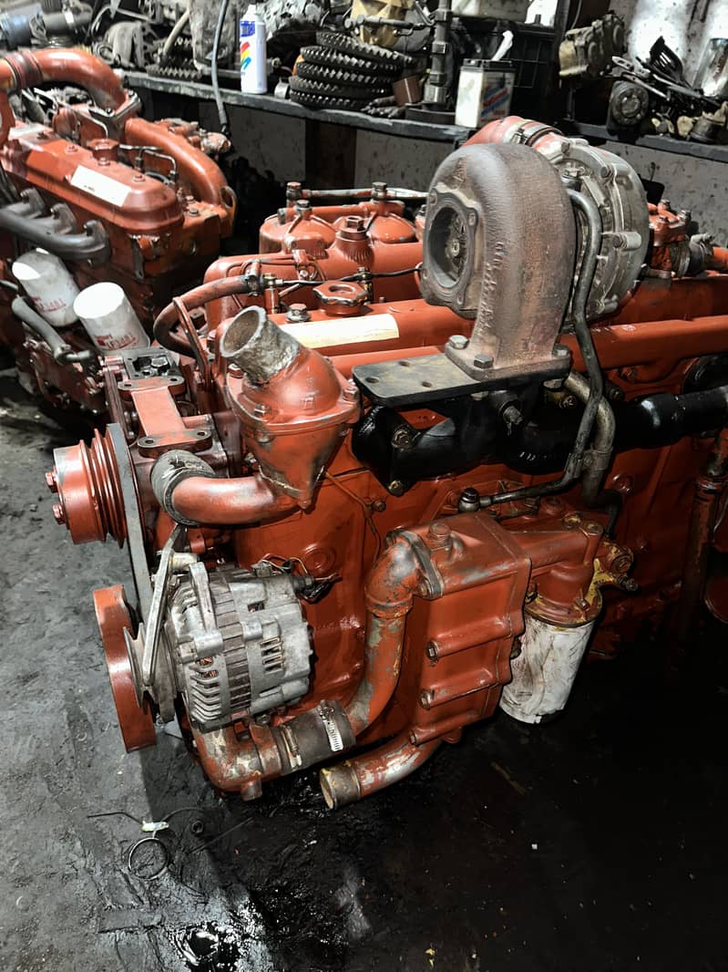 Harvester machine 115 engine 0