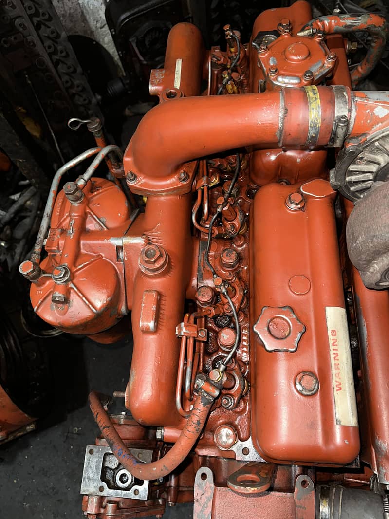 Harvester machine 115 engine 1